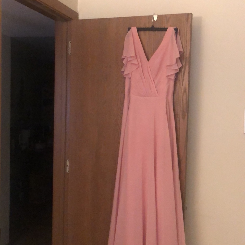 Dress, pink color. S size